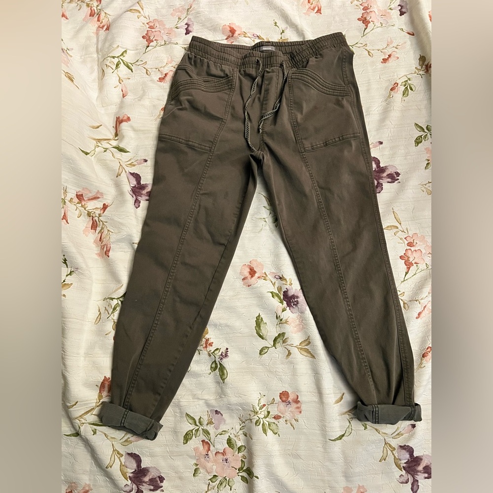 Maurices Olive Skinny Jogger Pants